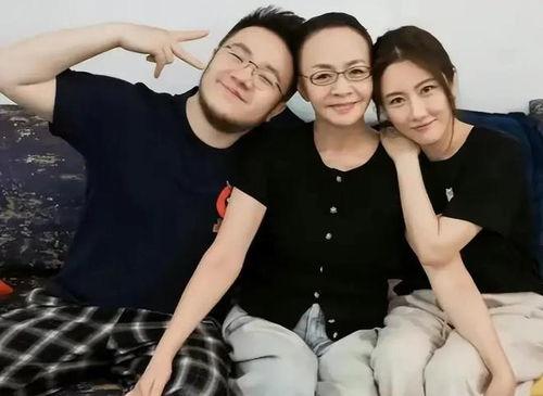 娱乐八卦吃瓜图片搞笑,吃瓜群众欢乐多,搞笑瞬间盘点